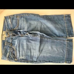 Jolt Capri jeans w denim bows accent pocket women